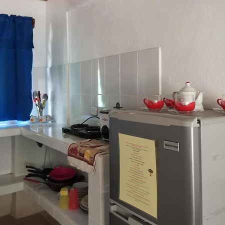 Hostal Cecilia Puerto Viejo de Talamanca Dış mekan fotoğraf